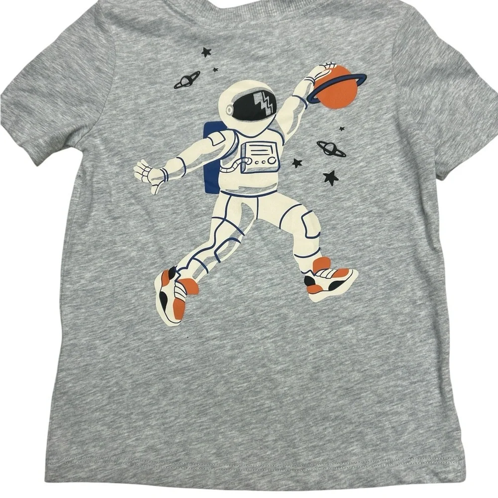 Gray Kids Shirt with Astronaut Design - Picture 2 of 2